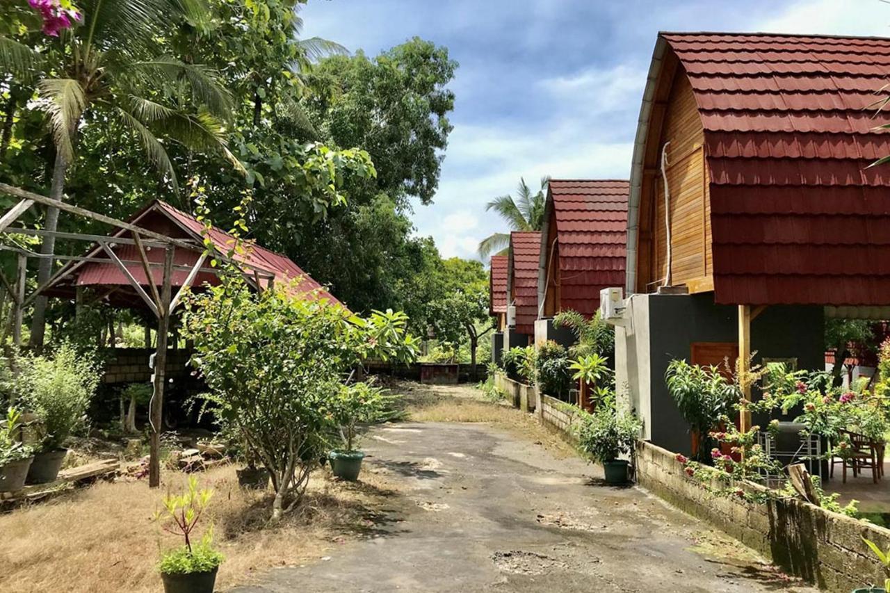 Kubu Sental Cottage Batununggul Exterior foto